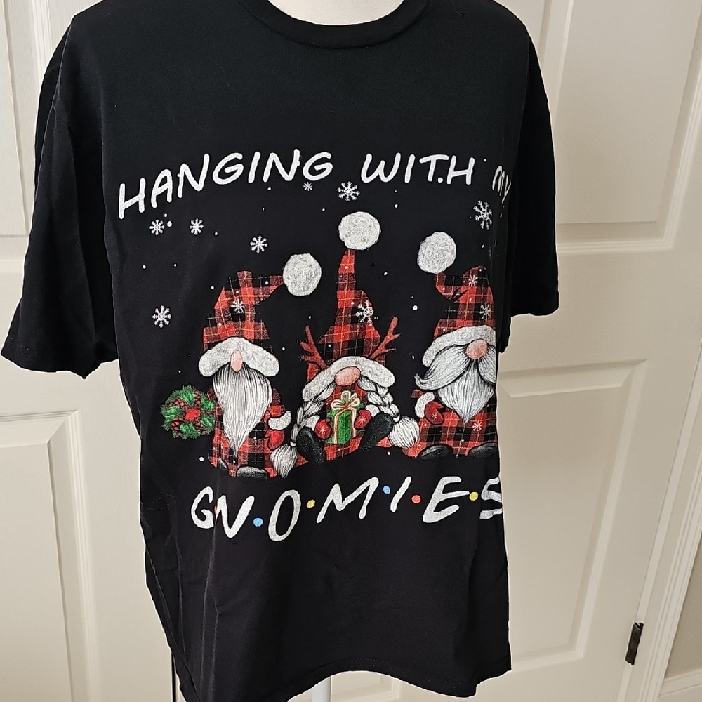 Black 'Hanging with My Gnomies' T-Shirt